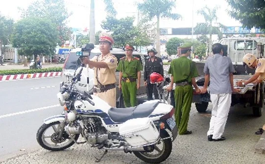 Phòng CSGT Công an tỉnh Đồng Nai: Thực hiện tốt nhiệm vụ đảm bảo TTATGT trên địa bàn