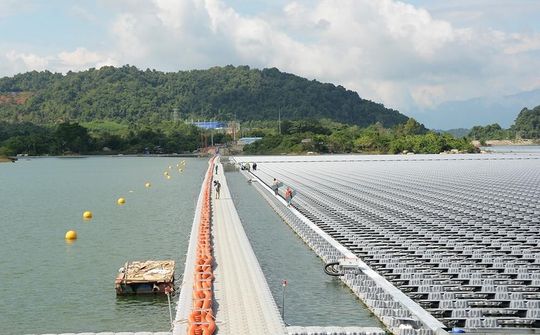 Nỗ lực đưa các dự án điện mặt trời vào vận hành trước 30-6