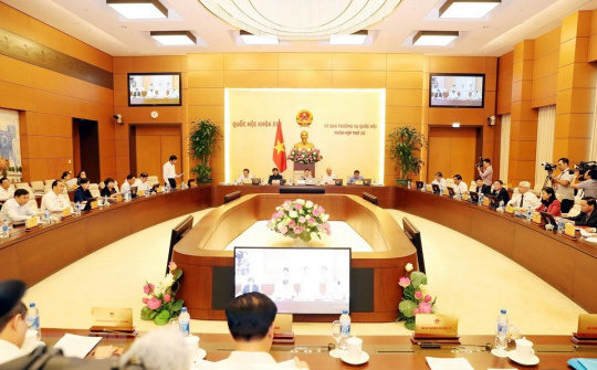 Ủy ban Thường vụ Quốc hội khai mạc Phiên họp thứ 34
