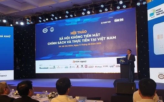 Xã hội không tiền mặt: Chính sách và thực tiễn tại Việt Nam