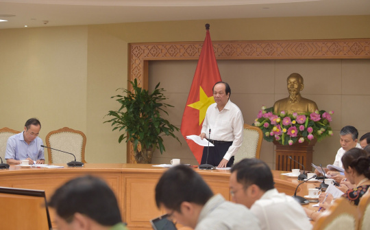 Bộ trưởng Mai Tiến Dũng: 'Ai mang bản giấy bảo tôi kí là tôi mời về'