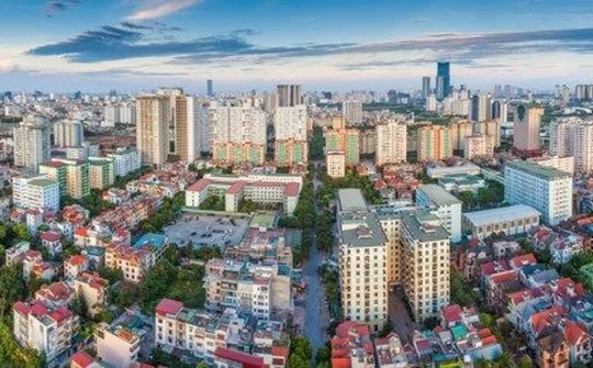 Luồng nước ngược trên dòng sông lớn
