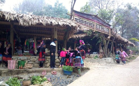 Bảo tồn di sản gắn với phát triển du lịch - Hướng đi bền vững