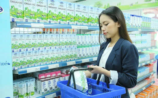 Đầu tư mạnh vào bò sữa - Vinamilk dẫn đầu thị trường sữa tươi trong nước