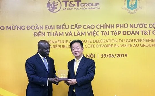 Bộ trưởng Ngoại giao Bờ Biển Ngà Marcel Amon đến thăm và làm việc tại T&T Group