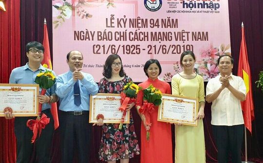 Đem tới thông tin để xây dựng niềm tin
