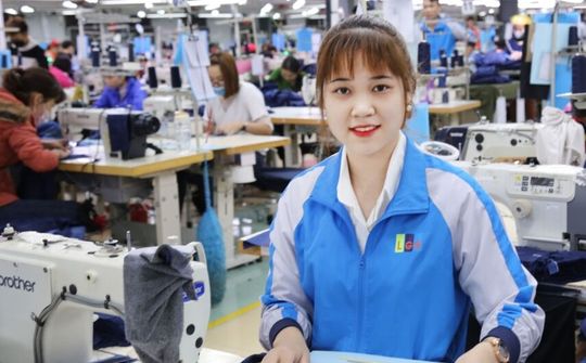 Chính sách thuế thu hút doanh nghiệp có vốn đầu tư trực tiếp nước ngoài vào Việt Nam