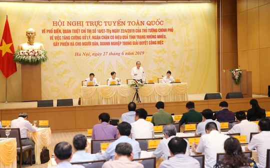 Phó Thủ tướng Thường trực chủ trì Hội nghị toàn quốc xử lý ‘tham nhũng vặt’