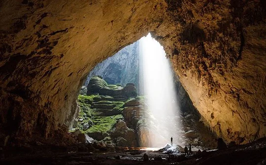 Quảng bá du lịch Quảng Bình ra thế giới trên Youtube và Google