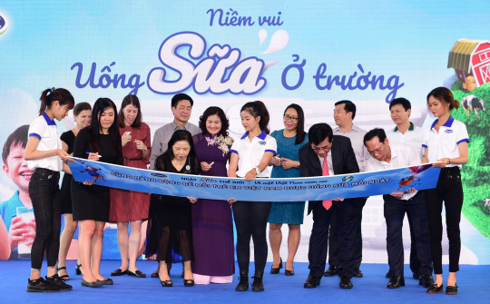 Vinamilk  hưởng ứng ngày sữa thế giới 2019  với chủ đề "Niềm vui uống sữa ở trường"