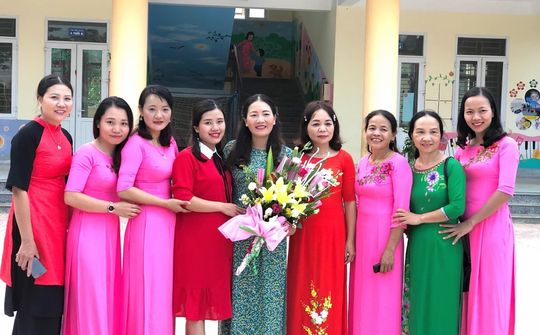Mầm non Phú Gia : Bông hoa khoe sắc trong ngành giáo dục Hương Khê