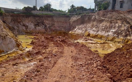 TP. Chí Linh (Hải Dương): Tài nguyên quốc gia vẫn đang “chảy máu” giữa ban ngày!