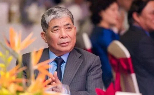 "Đại gia điếu cày" Lê Thanh Thản bị khởi tố