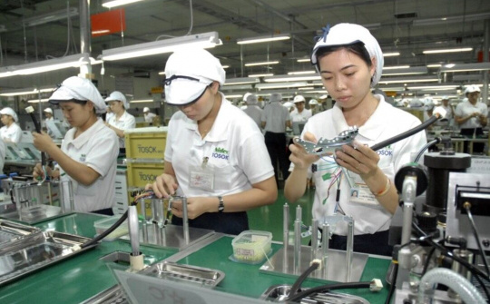 Cơ hội cho DN Việt Nam  trong chuỗi cung ứng toàn cầu