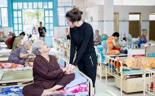 Phải tránh được tình trạng "chưa giàu đã già" của dân số vàng