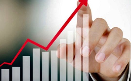 Tăng trưởng kinh tế cần "bắt mạch, kê đơn"