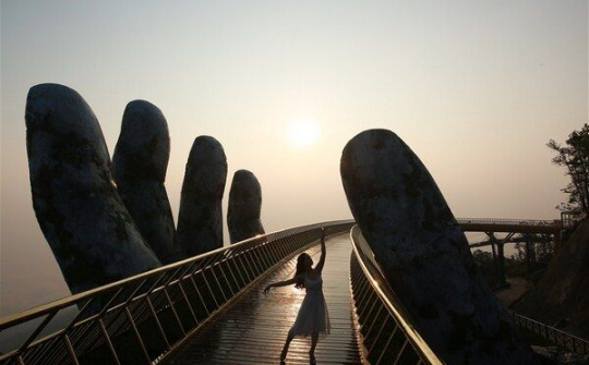 Sun World Ba Na Hills lọt Top 5 khu du lịch và vui chơi giải trí tốt nhất Việt Nam