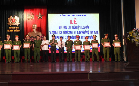 Công an Nam Định biểu dương thành tích xuất sắc trong đấu tranh trấn áp tội phạm