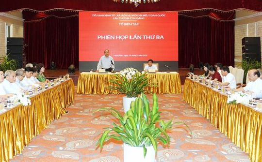 Tiến tới Đại hội Đảng: Thủ tướng chủ trì phiên họp Tổ Biên tập Ban KT- XH