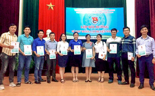 Bế mạc lớp bồi dưỡng Bí thư Đoàn cấp huyện năm 2019