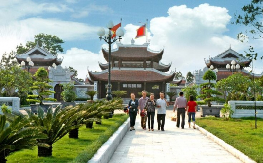 Đến với “Phương Hoàng Trung Đô” xưa