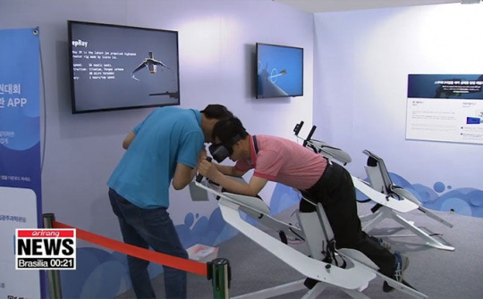 Bơi và lặn không ướt áo nhờ công nghệ thực tế ảo