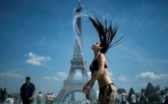 Nhiệt độ Trái đất cao chưa từng có trong 2.000 năm qua