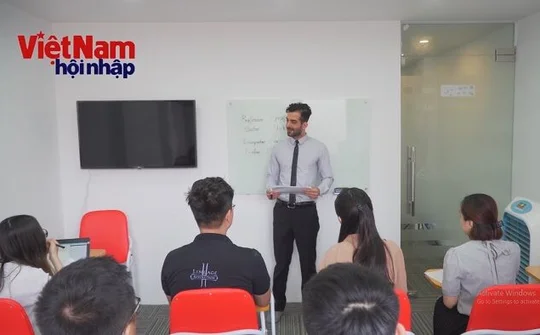 Jaxtina English Center - Tiên phong đào tạo tiếng Anh giỏi toàn diện