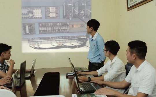 EMC tự hào là đơn vị tiên phong đưa công nghệ tự động CNC về Việt Nam