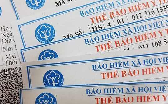 Thẻ BHYT: “Chiếc phao cứu sinh” của người bệnh