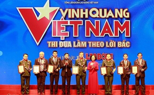 Vinh quang Việt Nam 2019 vinh danh 19 tập thể và cá nhân