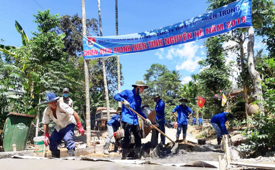 Đoàn TNCS Hồ Chí Minh EVN CPC: Tham gia xây dựng Nông thôn mới