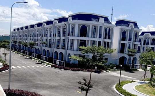 Hàng loạt dự án của Trần Anh Group có dấu hiệu “cầm đèn chạy trước ô tô”