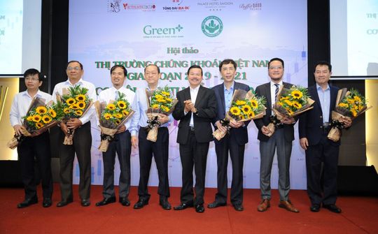 Chứng khoán Việt Nam giai đoạn 2019-2021: Cơ hội đầu tư cổ phiếu mới