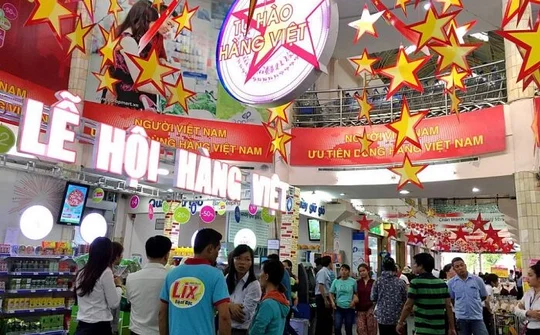 Để người Việt ưu tiên dùng hàng Việt