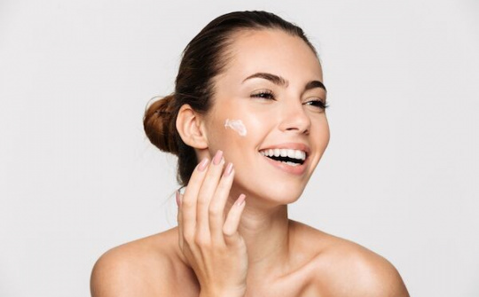 Chăm sóc da thông minh cần biết nên lựa chọn sản phẩm nào