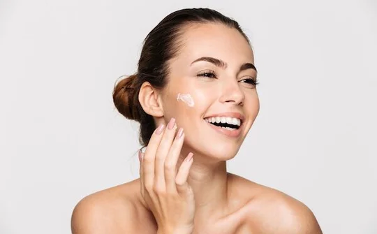 Chăm sóc da thông minh cần biết nên lựa chọn sản phẩm nào
