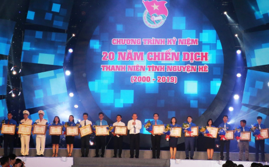 Phát huy những thành quả to lớn của 20 năm Chiến dịch thanh niên tình nguyện