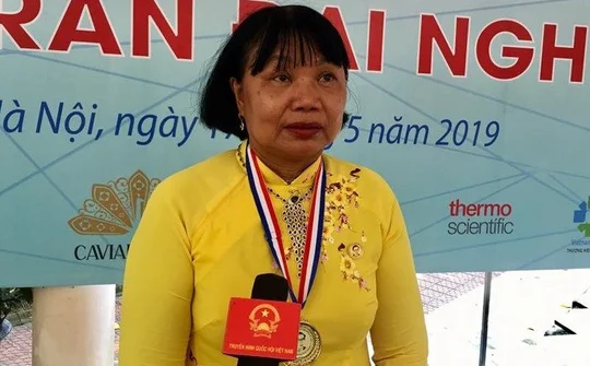 “Mẹ đẻ” của những giống lúa chịu mặn