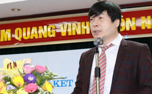 PGS.TS Cung Hồng Sơn - Để có những đôi mắt sáng trong