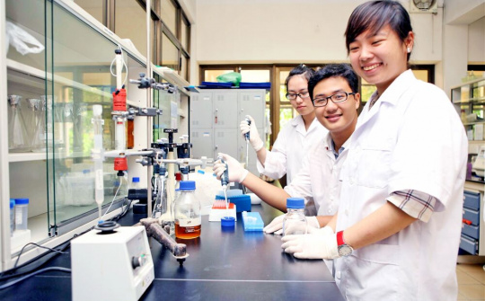 Vingroup tài trợ 124 tỷ đồng cho 20 dự án khoa học công nghệ