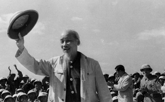 Ra mắt sách “Chủ tịch Hồ Chí Minh: Cuộc đời và Sự nghiệp từ Tài liệu lưu trữ Việt Nam và Quốc tế”