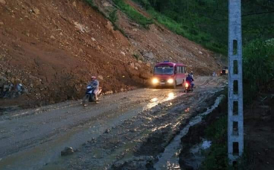 Thanh Hóa: Quốc lộ 15C nối Mường Lát đã được thông xe