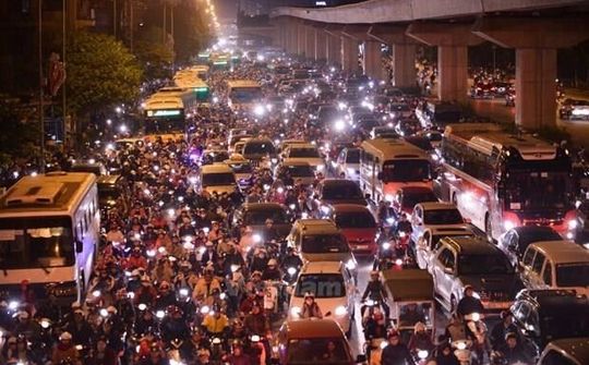 Hà Nội sẽ thu phí ôtô và cấm xe máy để đẩy mạnh vận tải công cộng