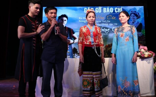 Chàng trai dân tộc Thái mang hương sắc núi rừng tạo nên MV ca nhạc