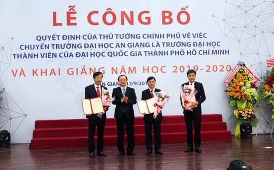 Đại học An Giang chính thức là thành viên Đại học Quốc gia Thành phố Hồ Chí Minh.