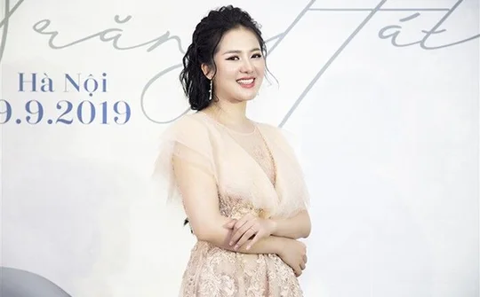 Ca sĩ Phạm Thùy Dung: 'Tôi chọn đi chậm'