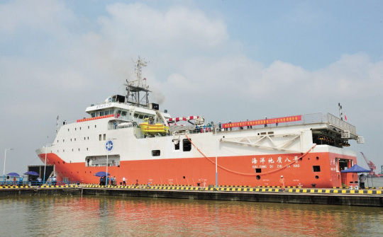 Việt Nam cần nắm công lý để kiện Trung Quốc ra Tòa án Quốc tế