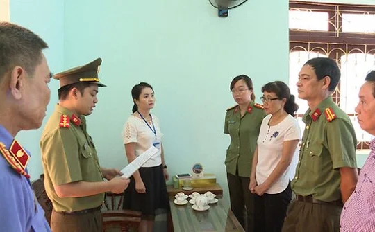 Bắt đầu xét xử vụ án gian lận điểm thi ở Sơn La