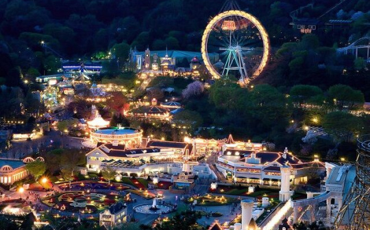 Những du khách bị thiên đường giải trí đêm "móc hầu bao" như thế nào?